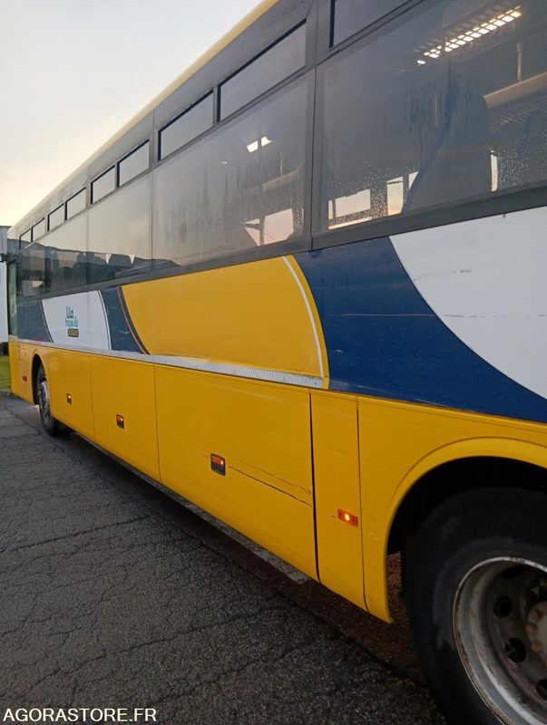 MERCEDES INTOURO N°093382 - Bus scolaire: photos 3 MERCEDES INTOURO N°093382 - Bus scolaire: photos 3