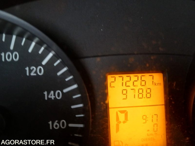 MERCEDES SPRINTER ANNEE 2014 BENNE BASCULANTE BOITE AUTO - Utilitaire benne: photos 4 MERCEDES SPRINTER ANNEE 2014 BENNE BASCULANTE BOITE AUTO - Utilitaire benne: photos 4