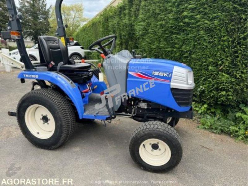 MICROTRACTEUR ISEKI 3185 16CV BOITE MECA ROUES GAZON CARTE GRISE - Tracteur agricole: photos 1 MICROTRACTEUR ISEKI 3185 16CV BOITE MECA ROUES GAZON CARTE GRISE - Tracteur agricole: photos 1