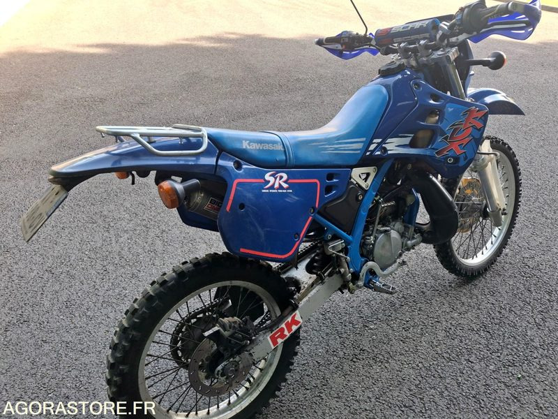 MOTO-KAWASAKI-125-KDX-1997 - Motocyclette: photos 3 MOTO-KAWASAKI-125-KDX-1997 - Motocyclette: photos 3