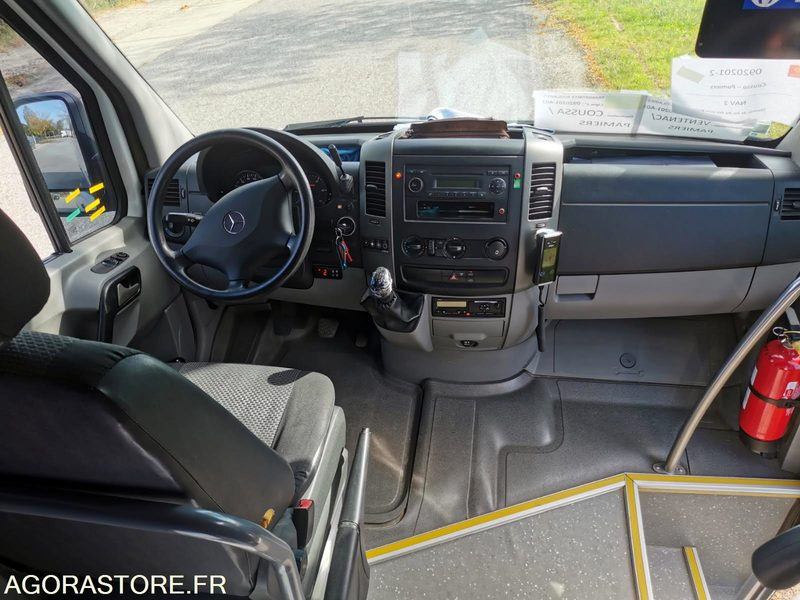 Mercedes sprinter 01/2014 BVM 22+1 places Clim 215000 kms ralentisseur - Minibus, Transport de personnes: photos 5 Mercedes sprinter 01/2014 BVM 22+1 places Clim 215000 kms ralentisseur - Minibus, Transport de personnes: photos 5