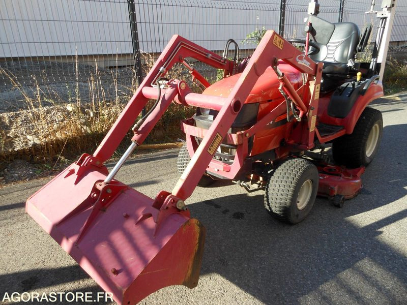Micro tracteur SHIBAURA SX24 - Micro tracteur: photos 3 Micro tracteur SHIBAURA SX24 - Micro tracteur: photos 3