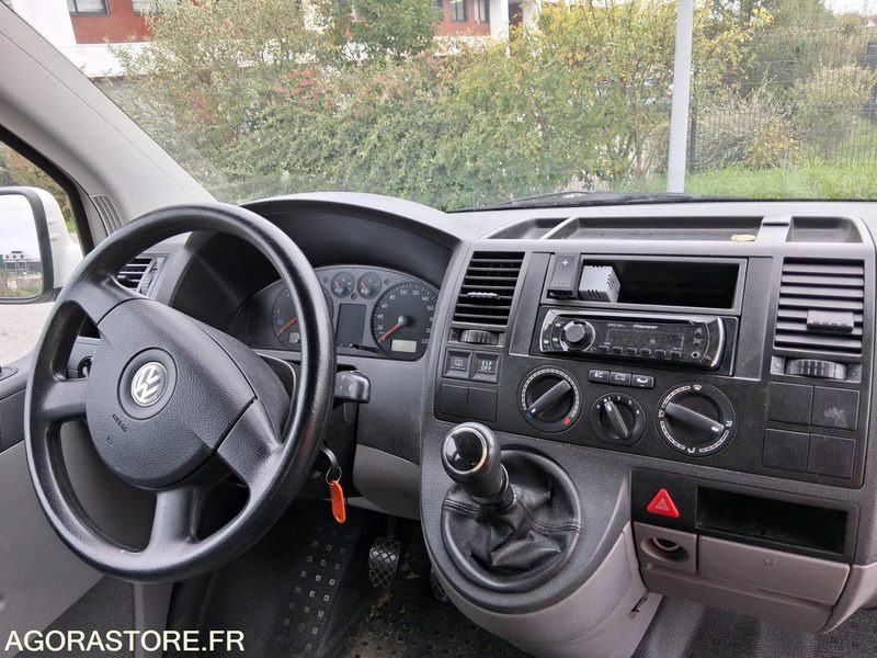 Mini bus / Volkswagen Caravelle - Minibus, Transport de personnes: photos 3 Mini bus / Volkswagen Caravelle - Minibus, Transport de personnes: photos 3