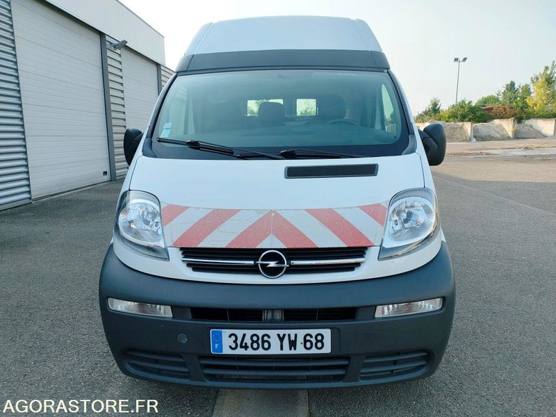 OPEL VIVARO - Fourgon utilitaire: photos 2 OPEL VIVARO - Fourgon utilitaire: photos 2