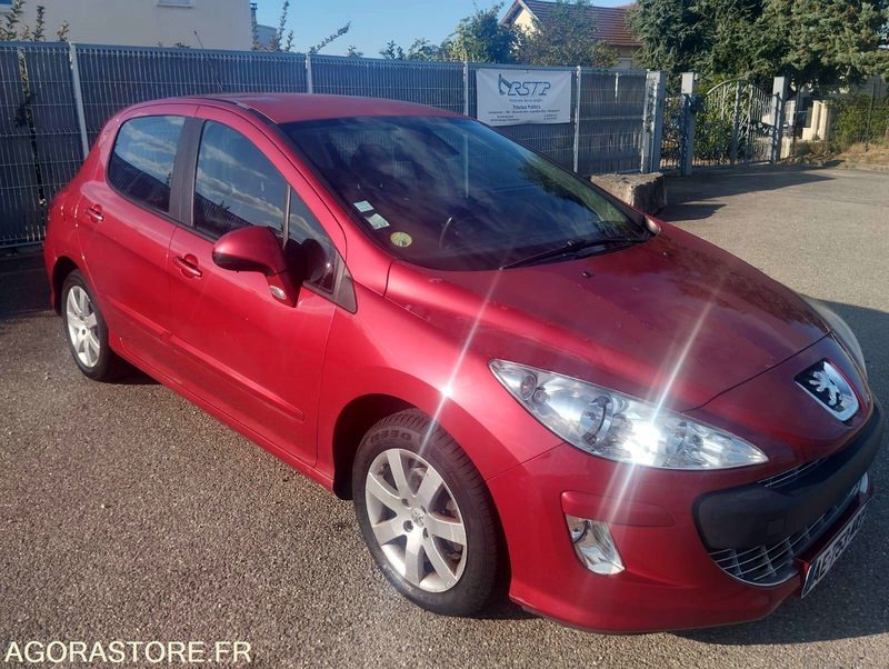 PEUGEOT 308 - 2009 - 135 296 KILOMÈTRES - Voiture: photos 1 PEUGEOT 308 - 2009 - 135 296 KILOMÈTRES - Voiture: photos 1