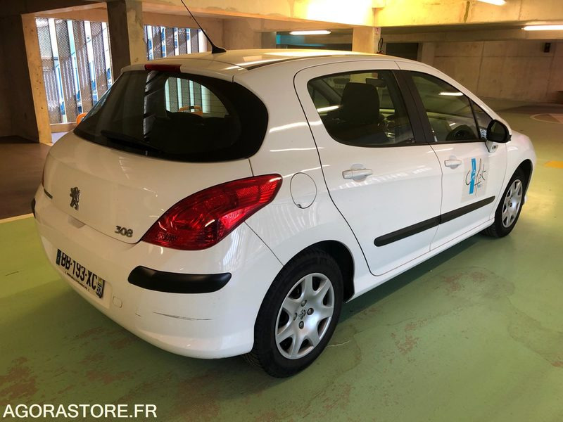 PEUGEOT 308 ANNEE 2010 5P 1.6 HDI DIESEL Boite manuelle 150000km - Voiture: photos 2 PEUGEOT 308 ANNEE 2010 5P 1.6 HDI DIESEL Boite manuelle 150000km - Voiture: photos 2