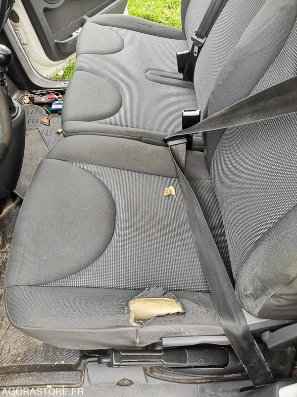 PEUGEOT FRIGORIFIQUE - Utilitaire frigorifique: photos 3 PEUGEOT FRIGORIFIQUE - Utilitaire frigorifique: photos 3