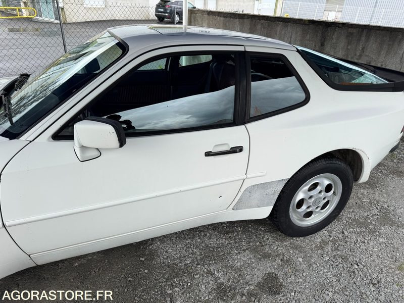Voiture PORSCHE 944 2.5 163ch BVA - EN L'ETAT: photos 17