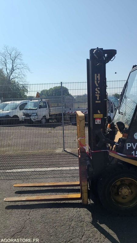 PVA 15 - HYSTER H300XL 1992 - Chariot élévateur diesel: photos 4 PVA 15 - HYSTER H300XL 1992 - Chariot élévateur diesel: photos 4