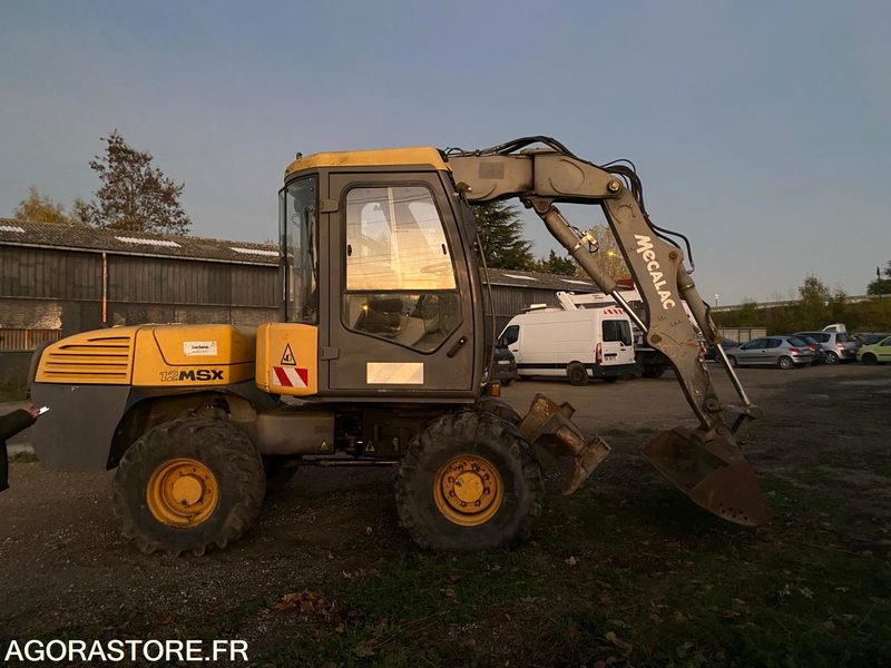 Pelleteuse Mecalac 12 MSX - 7250 HEURES - 2004 - Pelle: photos 2 Pelleteuse Mecalac 12 MSX - 7250 HEURES - 2004 - Pelle: photos 2