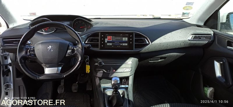Peugeot 308 1.6 hdi 120 cv bvm6 - Voiture: photos 5 Peugeot 308 1.6 hdi 120 cv bvm6 - Voiture: photos 5