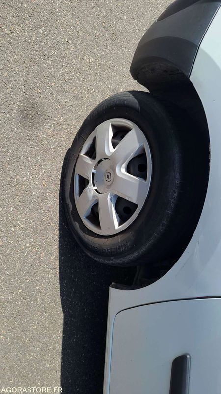 Fourgonnette RENAULT KANGOO - 2011 - 81107KM - BV-627-ML: photos 19 Fourgonnette RENAULT KANGOO - 2011 - 81107KM - BV-627-ML: photos 19