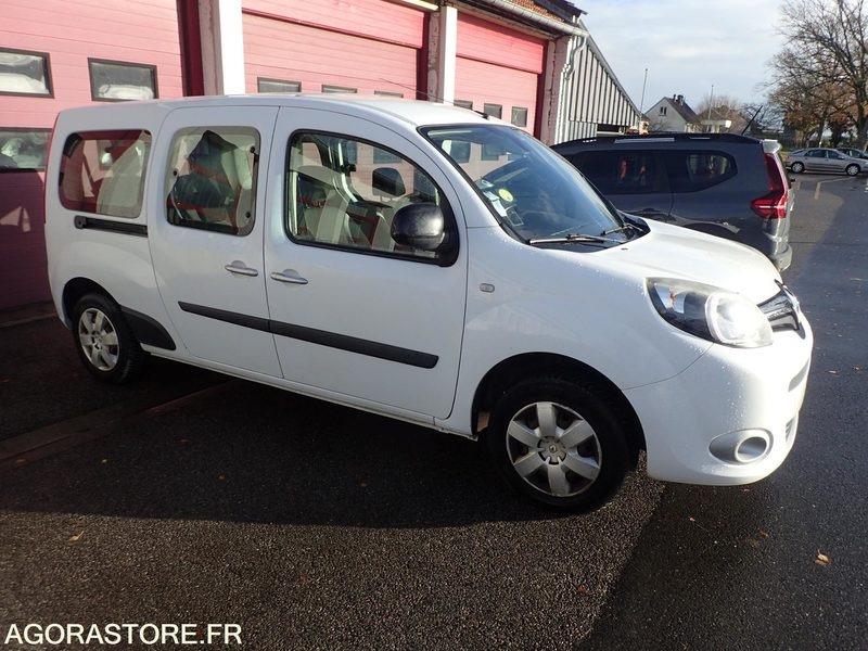 RENAULT KANGOO 7 PLACES 168277kms 2014 - Voiture: photos 4 RENAULT KANGOO 7 PLACES 168277kms 2014 - Voiture: photos 4