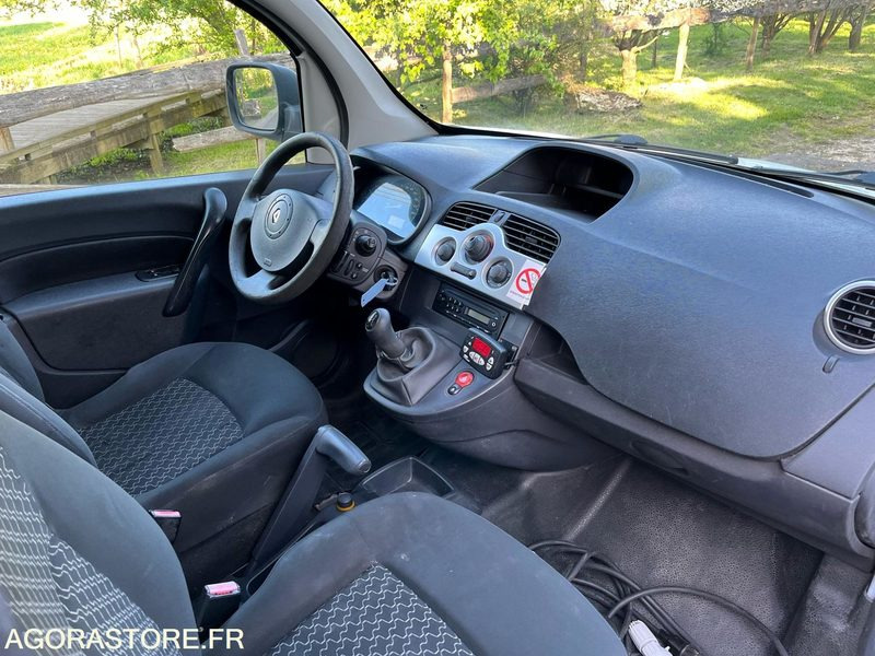 RENAULT - KANGOO - FRIGO- 2011 - 99 968 KM - Utilitaire frigorifique: photos 5 RENAULT - KANGOO - FRIGO- 2011 - 99 968 KM - Utilitaire frigorifique: photos 5