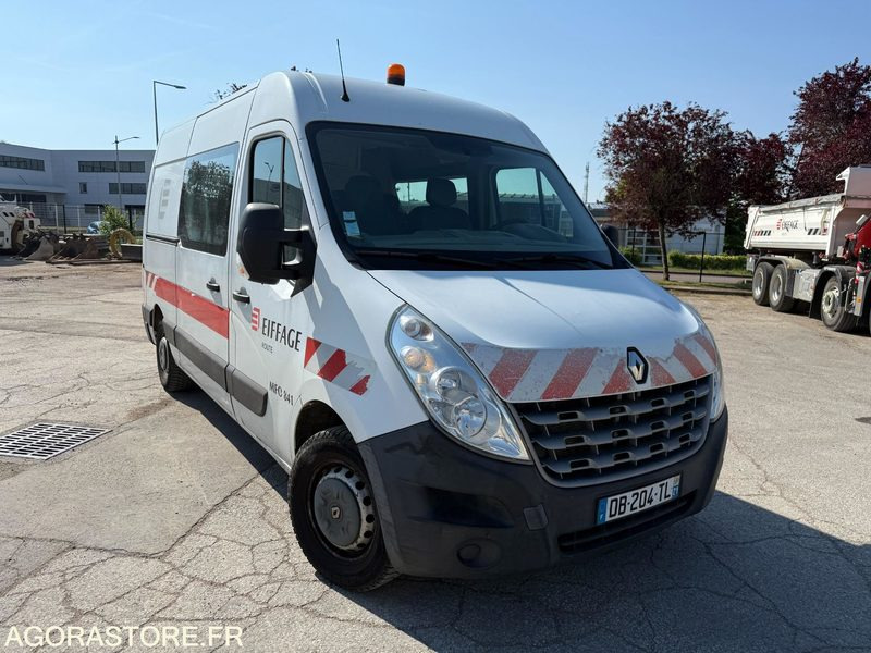 RENAULT - MASTER - L2H2 double cabine 7 places - 2013 / 279289Km (M20340) - Fourgon utilitaire: photos 2 RENAULT - MASTER - L2H2 double cabine 7 places - 2013 / 279289Km (M20340) - Fourgon utilitaire: photos 2