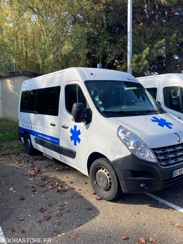 RENAULT MASTER VASP type ambulance - Ambulance: photos 1 RENAULT MASTER VASP type ambulance - Ambulance: photos 1
