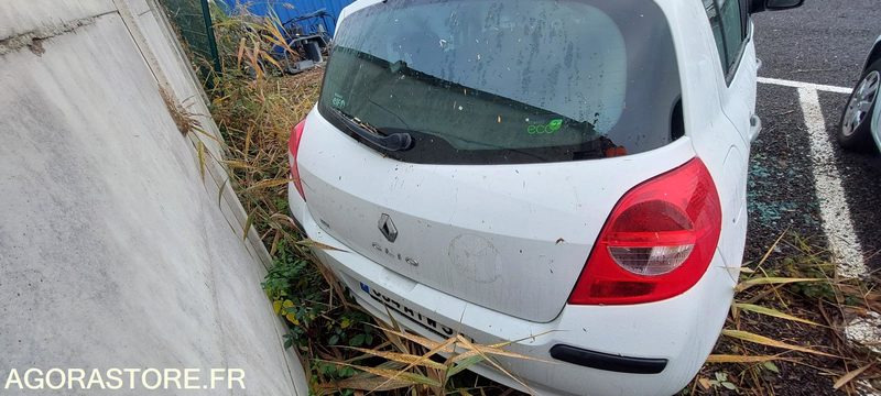 Renault Clio - 2008 - Voiture: photos 3 Renault Clio - 2008 - Voiture: photos 3