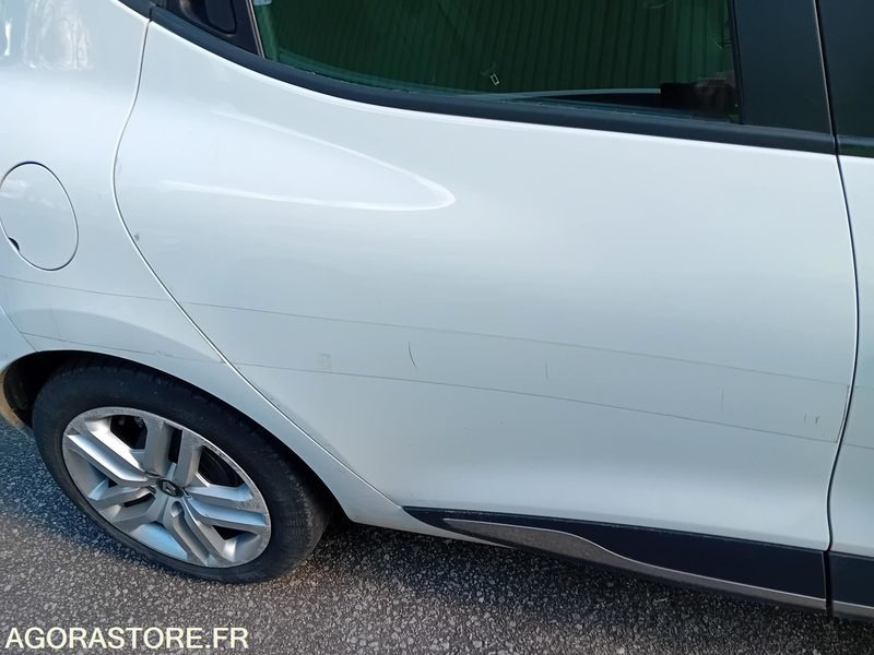 Renault Clio 4 - 2018 - 59832 kms - Voiture: photos 5 Renault Clio 4 - 2018 - 59832 kms - Voiture: photos 5