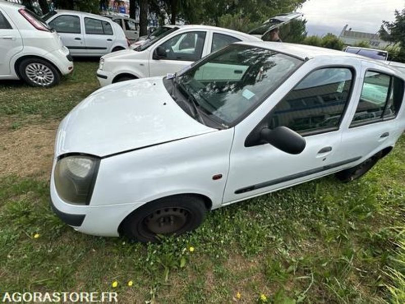 Voiture Renault Clio - 536ATP57: photos 10
