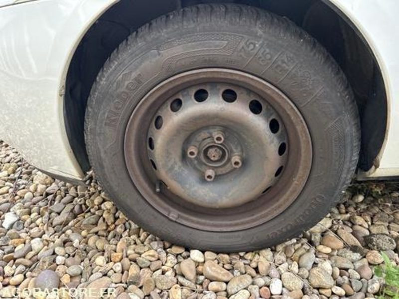 Voiture Renault Clio - 906BHF57: photos 15