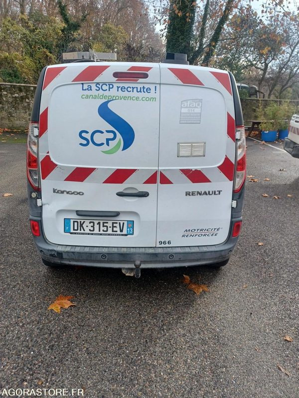 Renault Kangoo - 2014 - 175000kms - DK-315-EV - Fourgonnette: photos 2 Renault Kangoo - 2014 - 175000kms - DK-315-EV - Fourgonnette: photos 2
