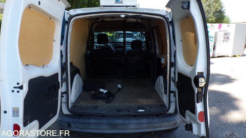 Crédit-bail de  Renault Kangoo ZE CX-433-CV (EAU) Renault Kangoo ZE CX-433-CV (EAU): photos 7