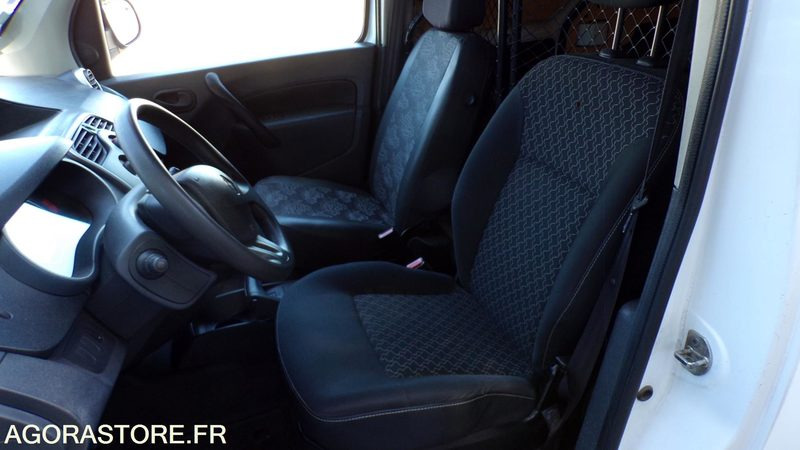 Crédit-bail de  Renault Kangoo ZE CX-433-CV (EAU) Renault Kangoo ZE CX-433-CV (EAU): photos 8