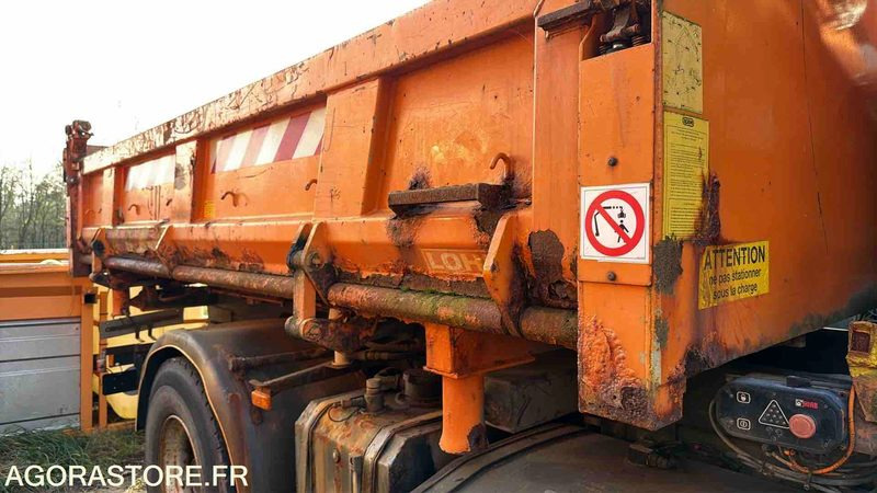 Renault Kerax - 2003 - AX-567-AM - Utilitaire benne: photos 3 Renault Kerax - 2003 - AX-567-AM - Utilitaire benne: photos 3