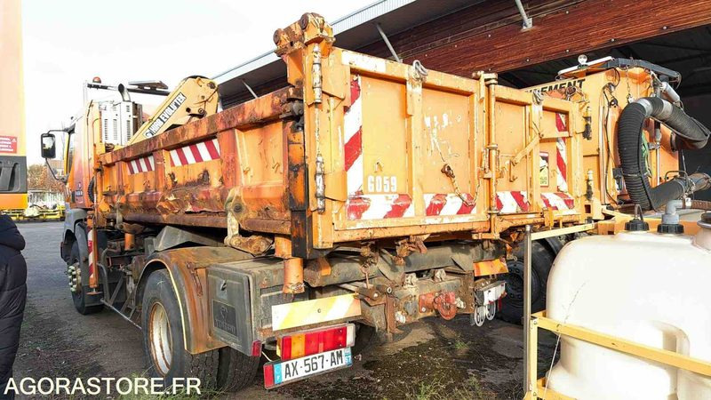 Renault Kerax - 2003 - AX-567-AM - Utilitaire benne: photos 2 Renault Kerax - 2003 - AX-567-AM - Utilitaire benne: photos 2