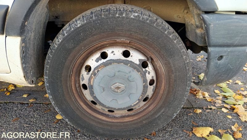 Fourgon utilitaire Renault Master - 2003 - 168021km: photos 19