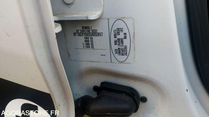 Renault Zoe - 2016 - Voiture: photos 5 Renault Zoe - 2016 - Voiture: photos 5