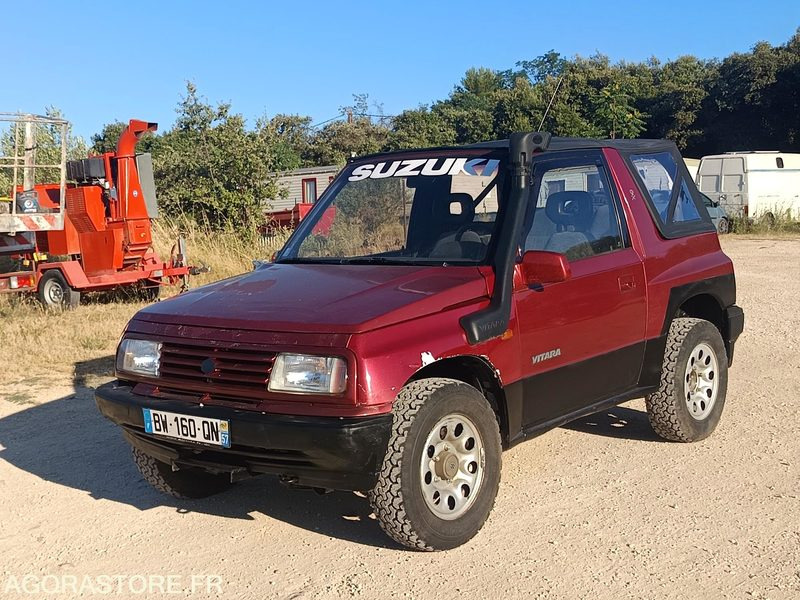 SUZUKI VITARA JLX ESSENCE - 1993 - 95350KMS - SUV: photos 1 SUZUKI VITARA JLX ESSENCE - 1993 - 95350KMS - SUV: photos 1