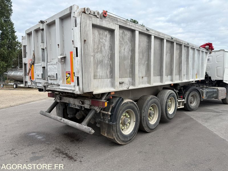 SEMI BENNE GENERAL TRAILERS - ALU - 3 ESSIEUX - 2004 (M60130) - Semi-remorque: photos 2 SEMI BENNE GENERAL TRAILERS - ALU - 3 ESSIEUX - 2004 (M60130) - Semi-remorque: photos 2