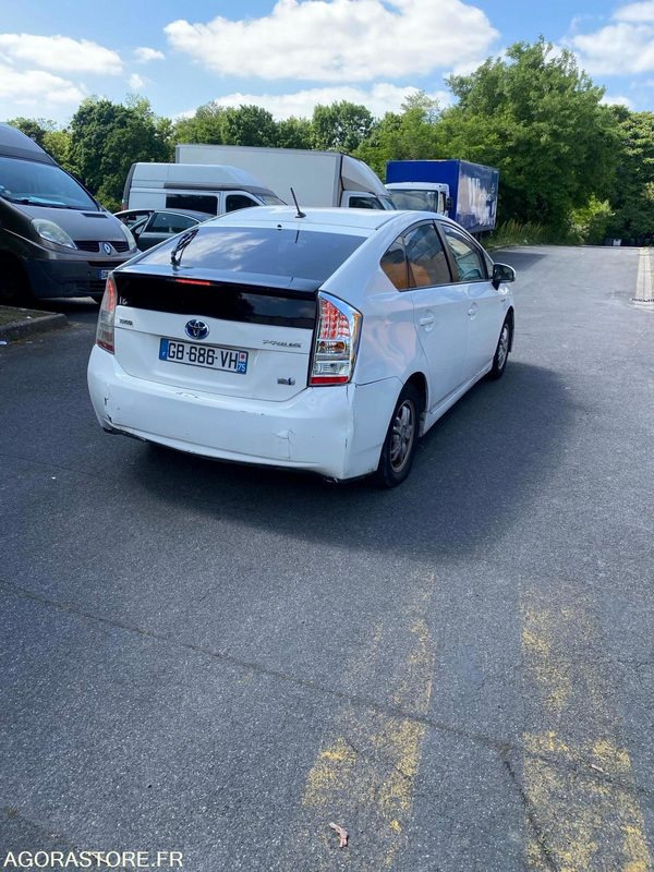 TOYOTA PRIUS HYBRIDE 2/ELECRIQUE/ESS/GPL- 2012- 400000 - Voiture: photos 4 TOYOTA PRIUS HYBRIDE 2/ELECRIQUE/ESS/GPL- 2012- 400000 - Voiture: photos 4