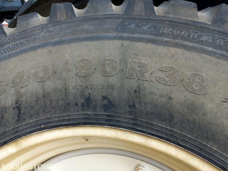 TRACTEUR AGRICOLE NEW HOLLAND EK-378-PK - Tracteur agricole: photos 4 TRACTEUR AGRICOLE NEW HOLLAND EK-378-PK - Tracteur agricole: photos 4