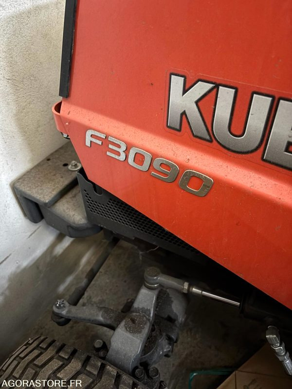 Tondeuse autoportée KUBOTA F3090 - Motofaucheuse: photos 4 Tondeuse autoportée KUBOTA F3090 - Motofaucheuse: photos 4
