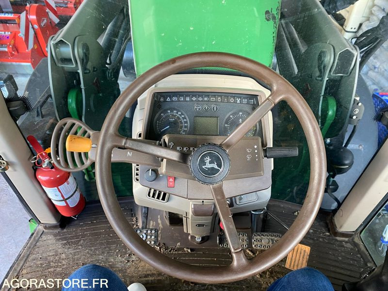 Crédit-bail de  Tracteur John Deere 6120 Tracteur John Deere 6120: photos 18