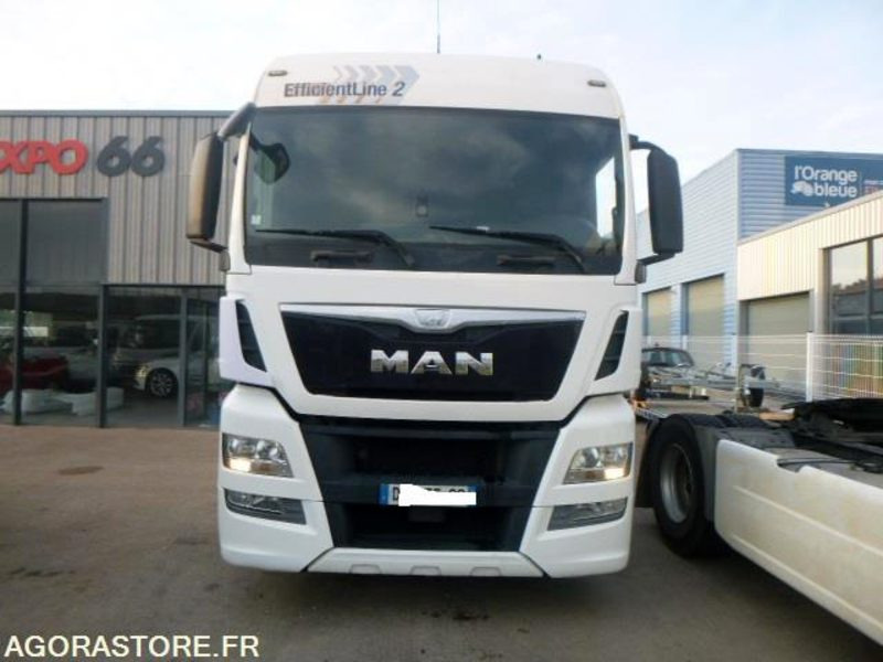 MAN 19.480 TGX - 2015 - 896 000km - Tracteur routier: photos 4 MAN 19.480 TGX - 2015 - 896 000km - Tracteur routier: photos 4