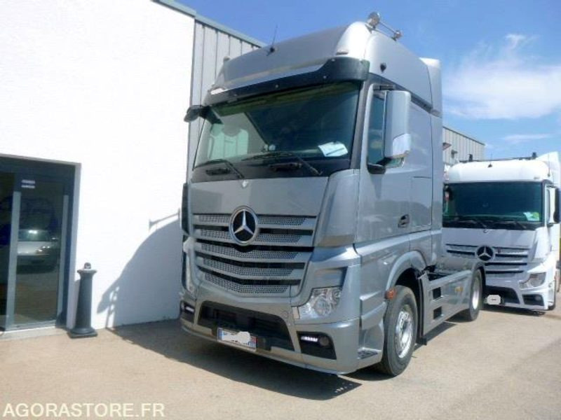 MERCEDES ACTROS 1845 GRANDE CABINE - 2012 - IMMATRICULATION SLOVENE - Tracteur routier: photos 1 MERCEDES ACTROS 1845 GRANDE CABINE - 2012 - IMMATRICULATION SLOVENE - Tracteur routier: photos 1