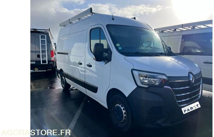 RENAULT MASTER - 2021 - 167 829KM - Tracteur routier: photos 2 RENAULT MASTER - 2021 - 167 829KM - Tracteur routier: photos 2