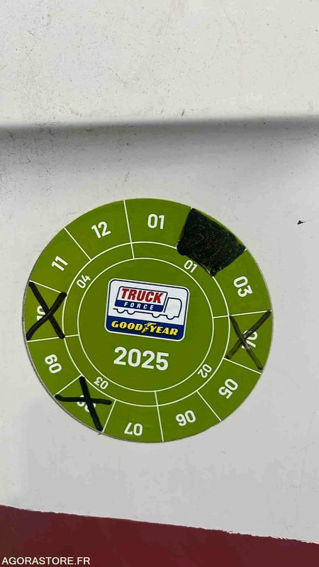 SCANIA B262X39SB - 1999 - 966041 KM - FM-031-CX - Tracteur routier: photos 3 SCANIA B262X39SB - 1999 - 966041 KM - FM-031-CX - Tracteur routier: photos 3