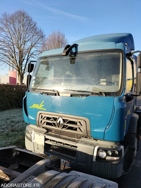 Tracteur Renault D Wide 320 - 2015 - 178413 kms (40908) - Tracteur routier: photos 2 Tracteur Renault D Wide 320 - 2015 - 178413 kms (40908) - Tracteur routier: photos 2