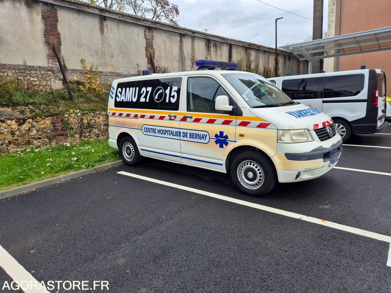 VW TRANSPORTER INTERVENTION SMUR - Fourgon utilitaire: photos 2 VW TRANSPORTER INTERVENTION SMUR - Fourgon utilitaire: photos 2