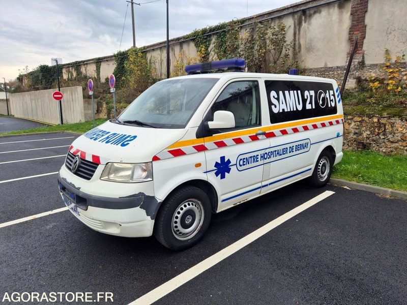VW TRANSPORTER INTERVENTION SMUR - Fourgon utilitaire: photos 1 VW TRANSPORTER INTERVENTION SMUR - Fourgon utilitaire: photos 1