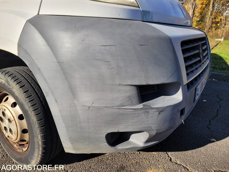 FIAT DUCATO DIESEL - AJ-836-BC - VIN ZFA25000001713110 - Véhicule utilitaire: photos 5 FIAT DUCATO DIESEL - AJ-836-BC - VIN ZFA25000001713110 - Véhicule utilitaire: photos 5