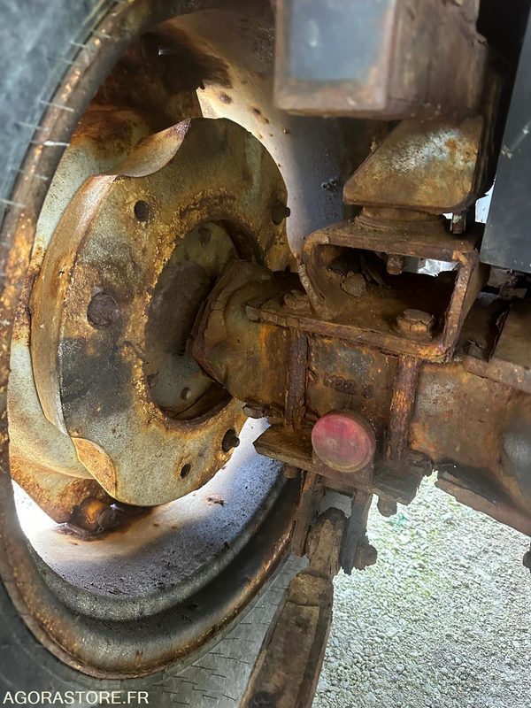 Tracteur - Tracteur agricole: photos 4 Tracteur - Tracteur agricole: photos 4