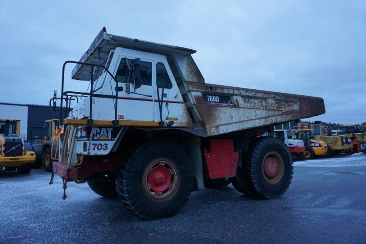 Tombereau rigide CAT 769 D: photos 18