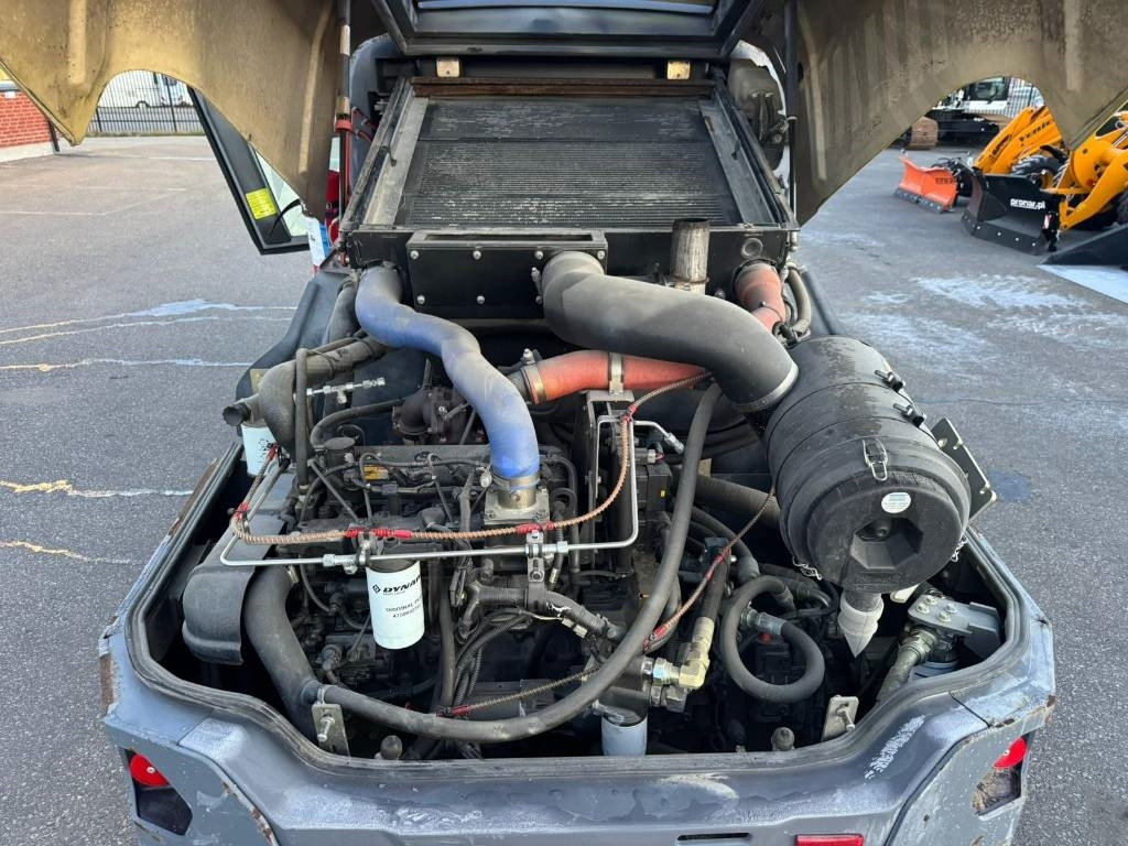 Dynapack CA1500D - Compacteur à pieds de mouton/ Monocylindre: photos 3 Dynapack CA1500D - Compacteur à pieds de mouton/ Monocylindre: photos 3