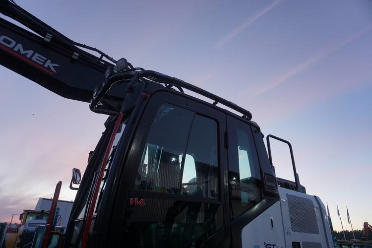 Pelle sur pneus neuf Hidromek HMK 150WR-5: photos 10