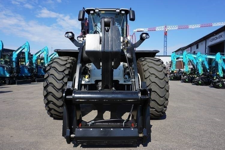 Hidromek HMK 635 WL-5 - Chargeuse sur pneus: photos 4 Hidromek HMK 635 WL-5 - Chargeuse sur pneus: photos 4